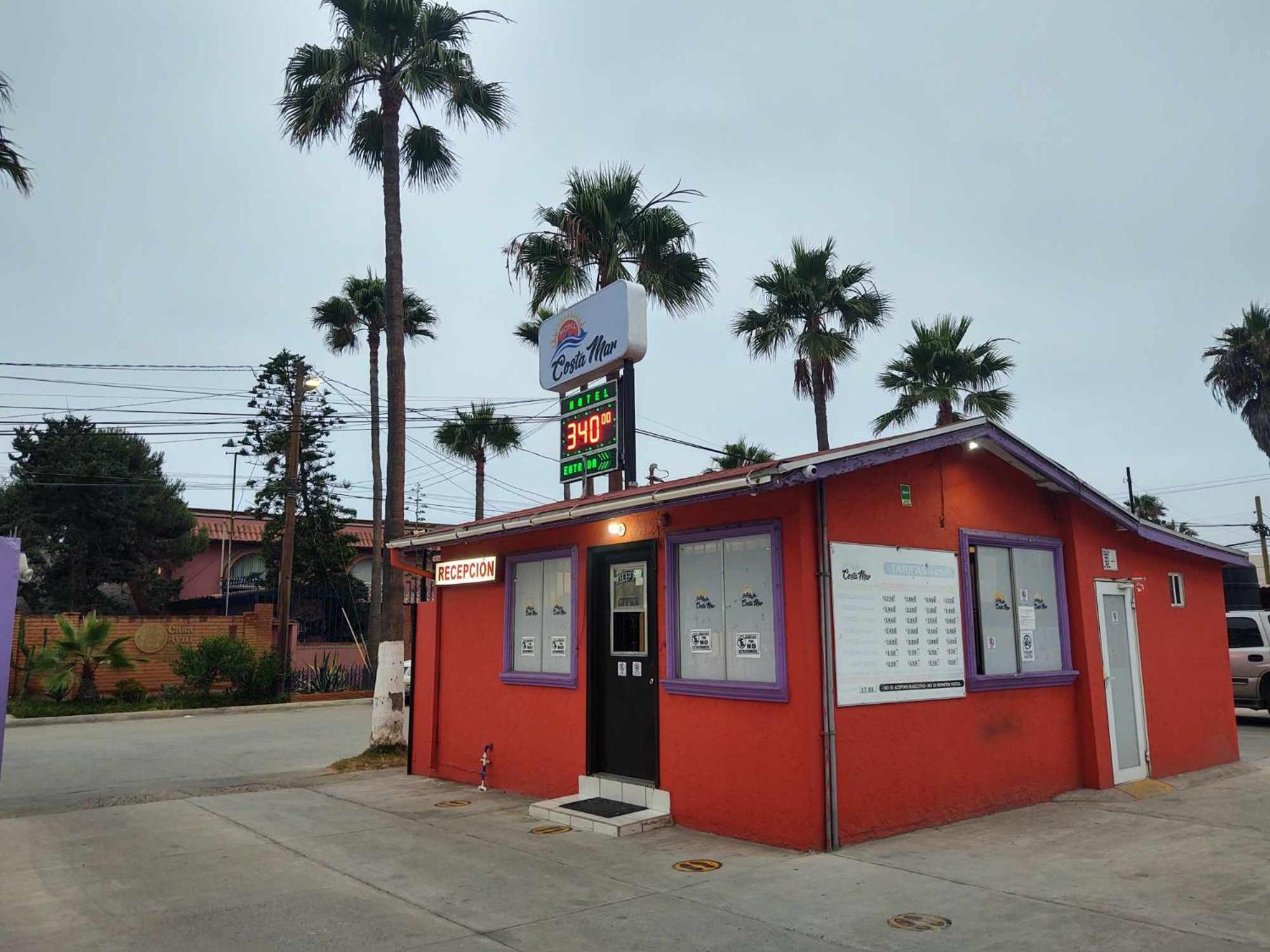 Costa Mar Ensenada Exterior foto